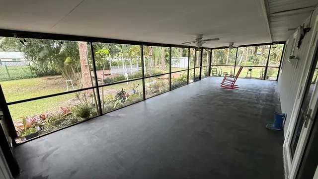 Residence photo 7