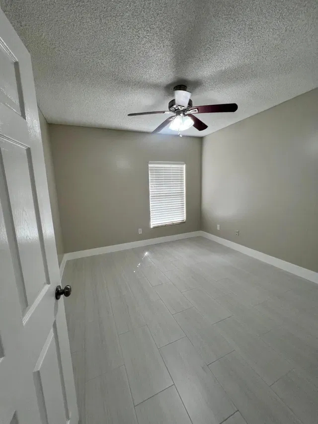  Unit 1504 photo 15