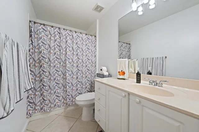  Residence photo 18
