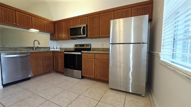 Residence photo 5