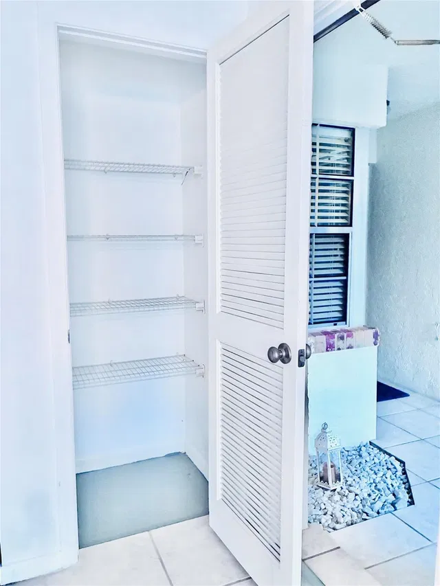 Residence photo 22