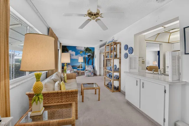  Residence photo 18