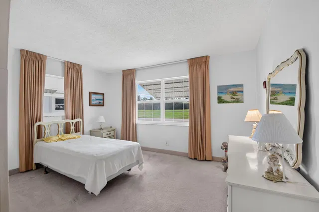  Residence photo 23