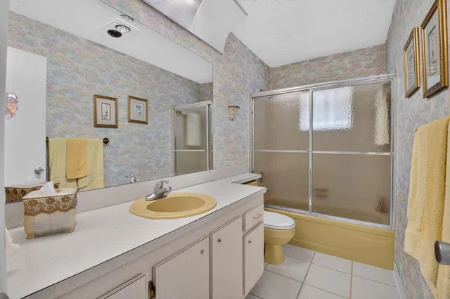  Residence photo 24