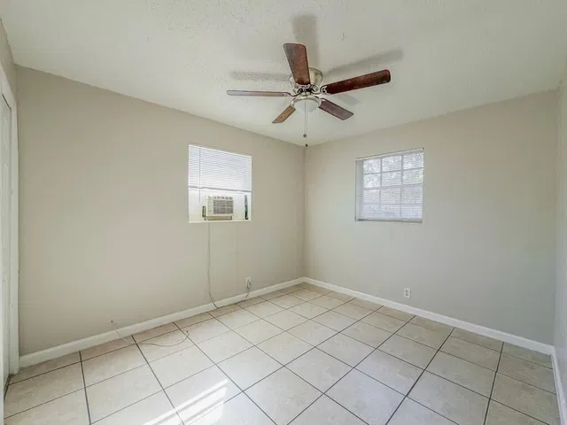 Unit #1 photo 8