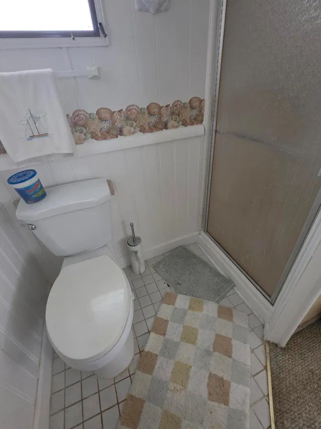 Unit 82 photo 5