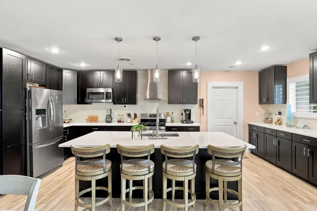  Residence photo 9