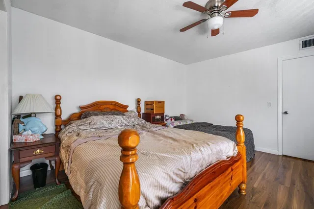 Residence photo 20