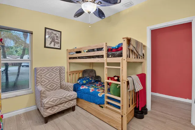 Residence photo 15