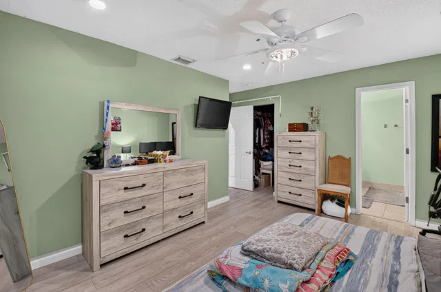 Residence photo 19
