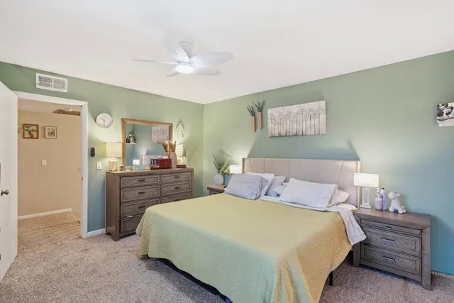 Residence photo 21