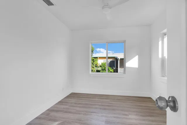Residence photo 14
