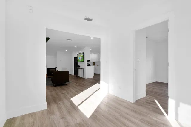 Residence photo 15