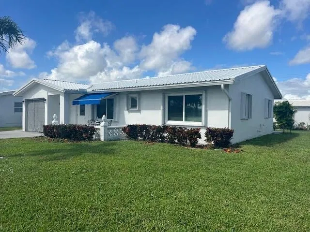 Residence photo 2