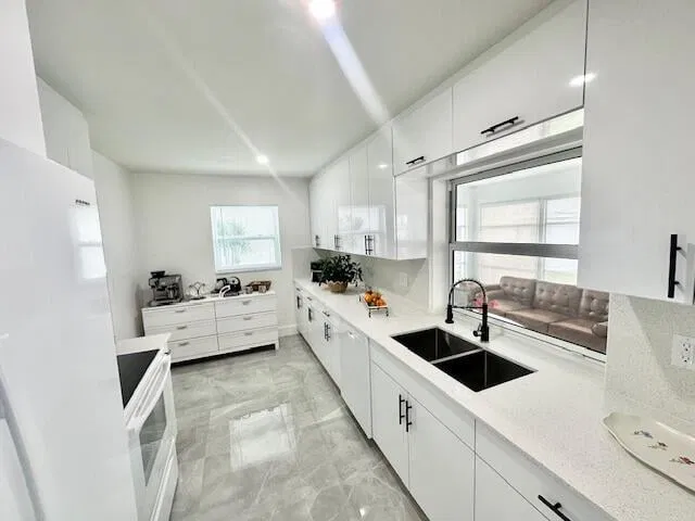 Residence photo 5