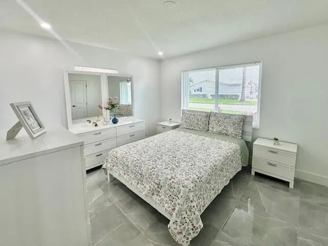 Residence photo 10