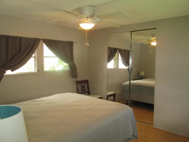 Residence photo 12