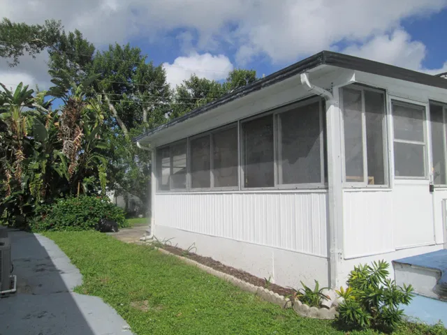 Residence photo 27
