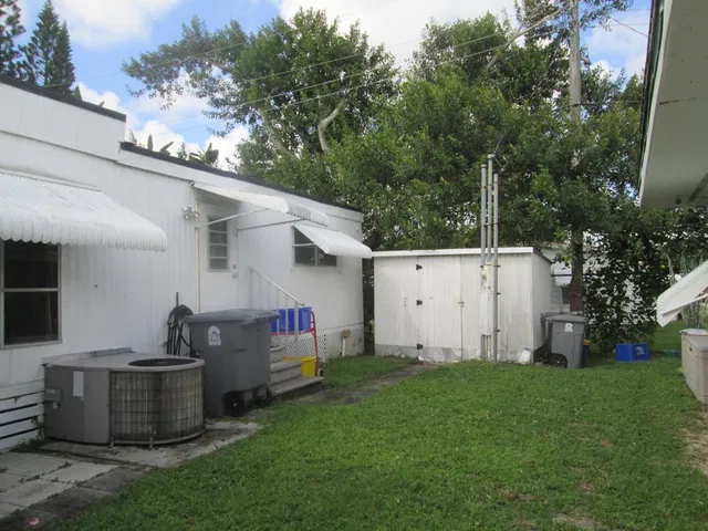Residence photo 29
