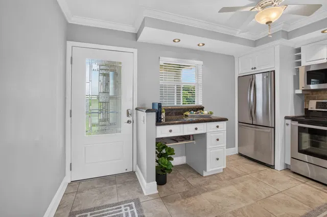 Unit 3080 photo 6