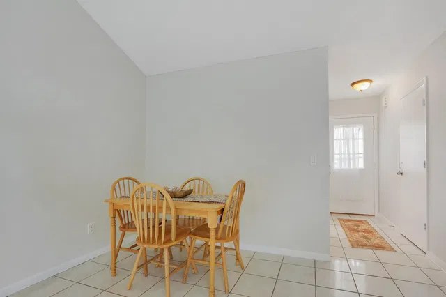 Residence photo 5