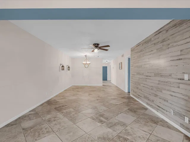 Unit 103 photo 32