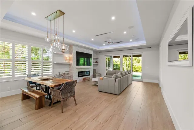 Residence photo 4