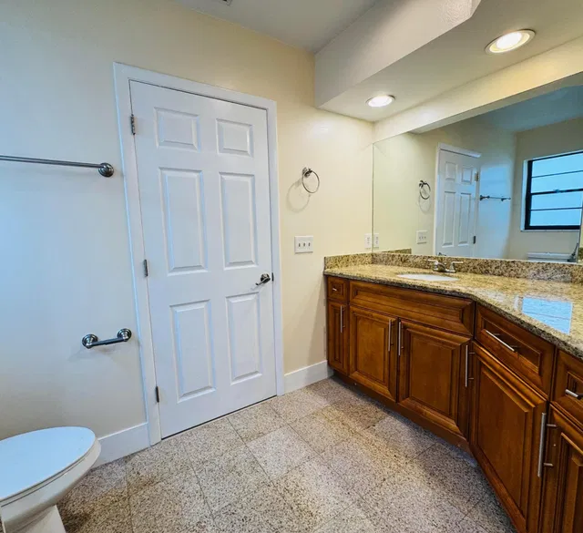  Residence photo 25