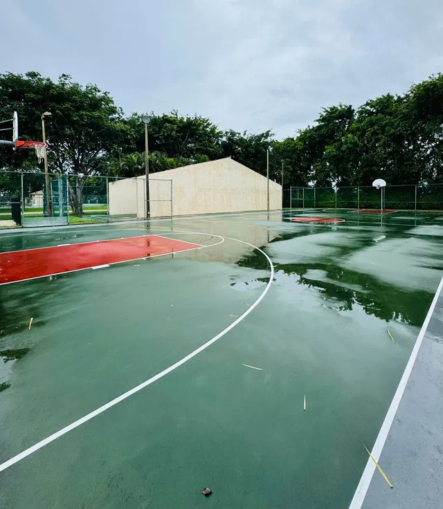  Residence photo 32