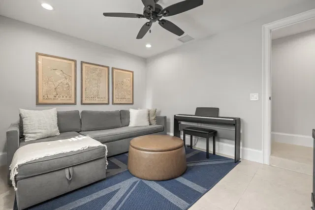 Residence photo 46