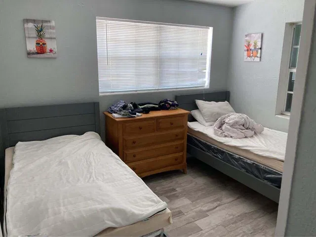  Residence photo 8