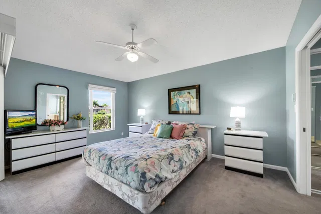 Residence photo 13