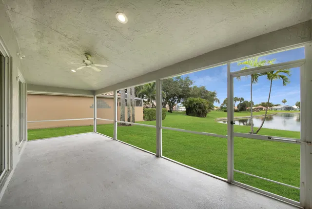 Residence photo 24