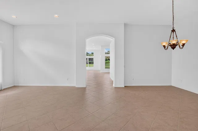 Residence photo 9
