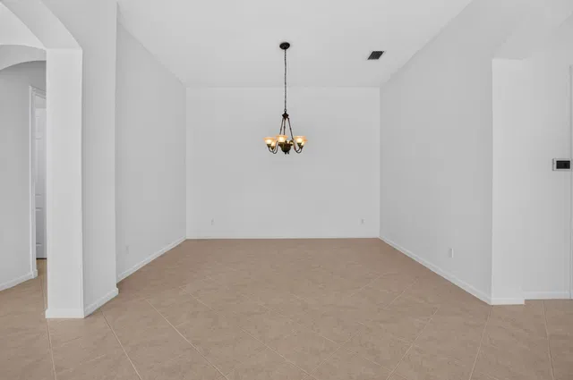 Residence photo 10