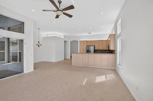 Residence photo 19