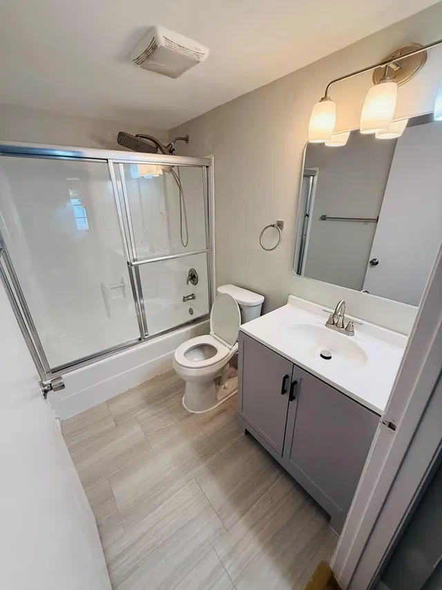 Unit 105b photo 14