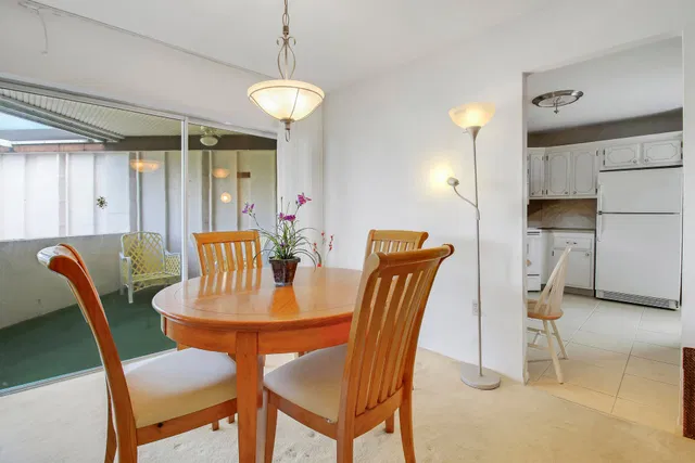  Unit 203 photo 11
