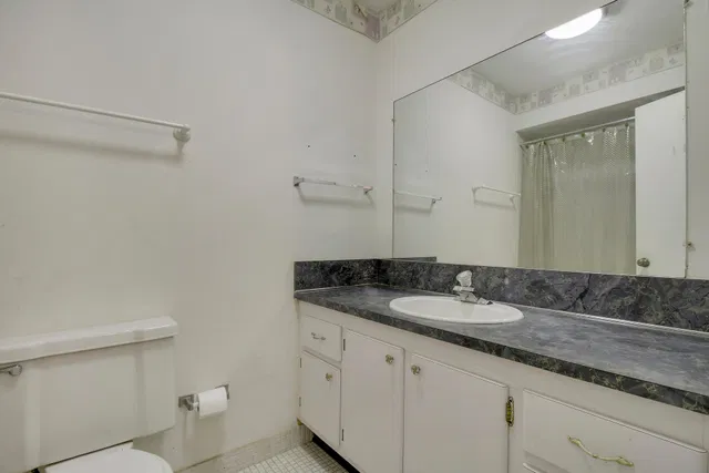  Unit 203 photo 35