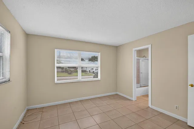  Residence photo 33