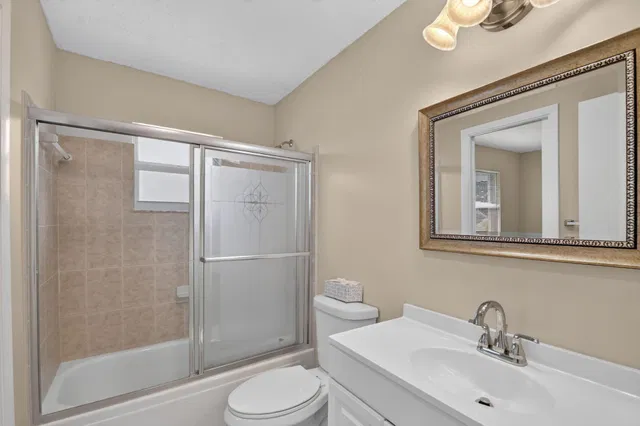  Residence photo 35