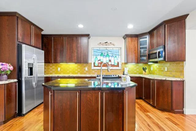 Residence photo 9