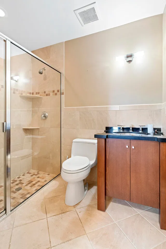 Residence photo 26