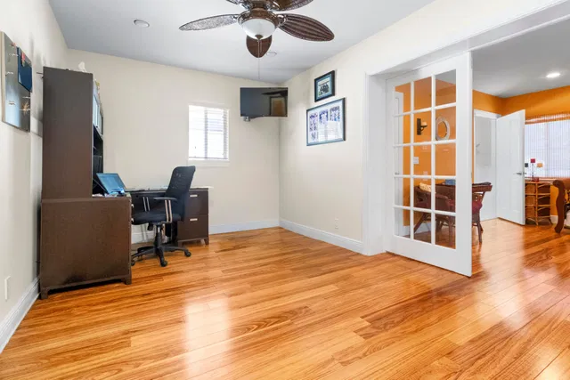 Residence photo 27