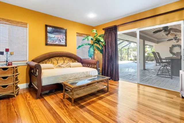 Residence photo 29