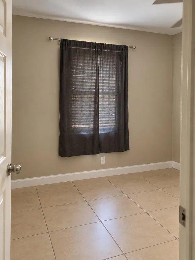  Residence photo 12