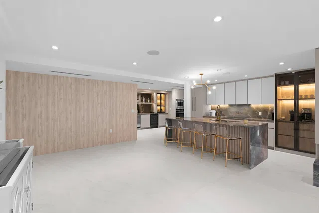 South Palm Beach Unit 410S photo 10