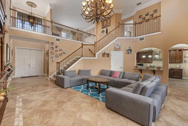  Residence photo 12