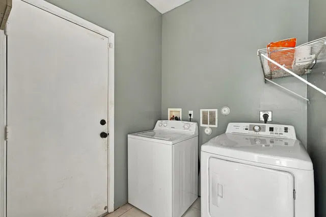 Residence photo 13