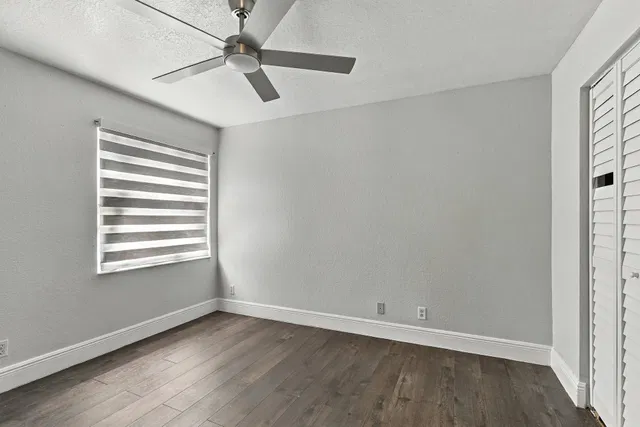Residence photo 18